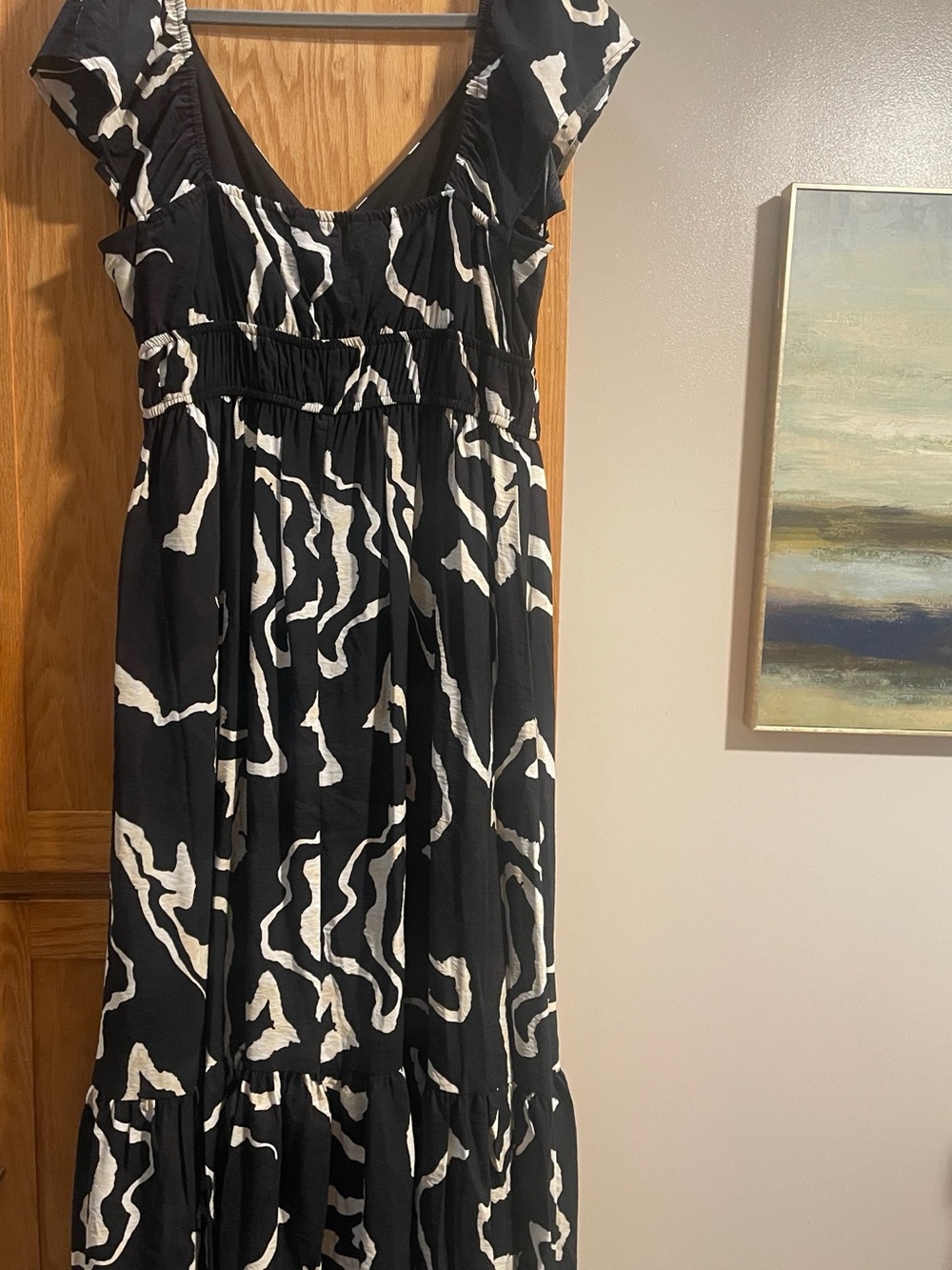 Nine West Black and White Abstract Ruffle-Shoulder Maxi Dress - Picture 3 of 3